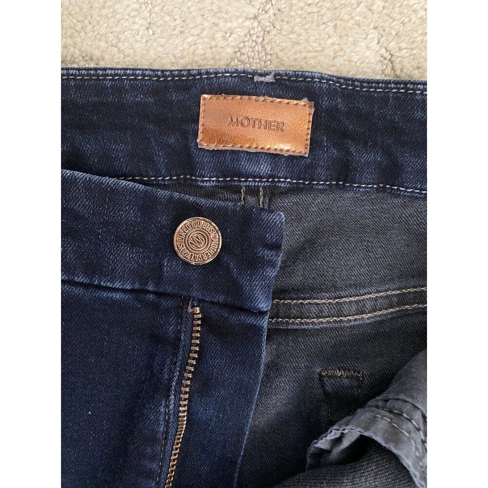Mother The Looker Ankle Fray Jeans In Coffee, Tea, Or Me? (Dark Wash) Size 27 View 4